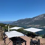 Кемпинг Campeggio Madonna Del Ghisallo Магрельо