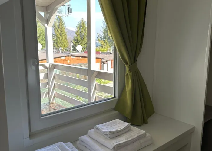 Campeggio Madonna Del Ghisallo 캠프장 마그레글리오