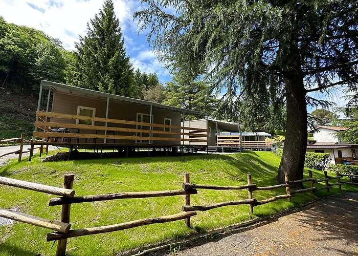 캠프장 Campeggio Madonna Del Ghisallo 마그레글리오