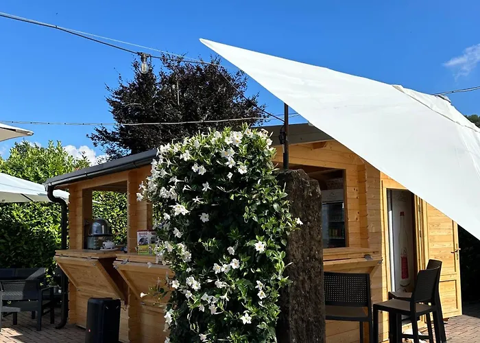 Campeggio Madonna Del Ghisallo * 마그레글리오